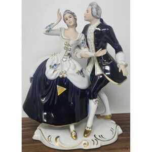 Hand Painted Royal Dux Bohemia Porcelain Courting Couple Colonial Czech Republic